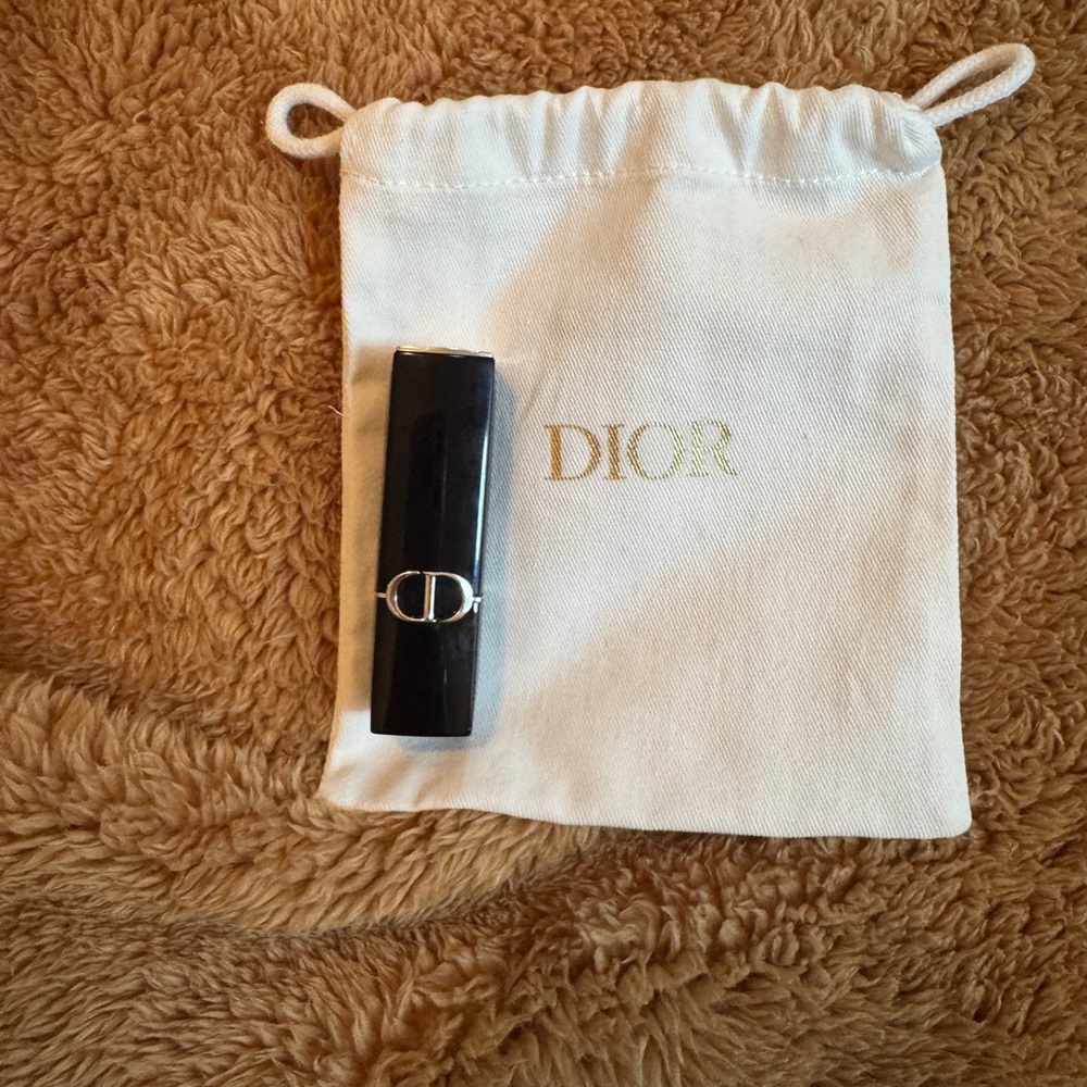 Dior Rouge 999 Velvet Lipstick w/Cream Dior Pouch & j'adore l'Or sample - Picture 4 of 4